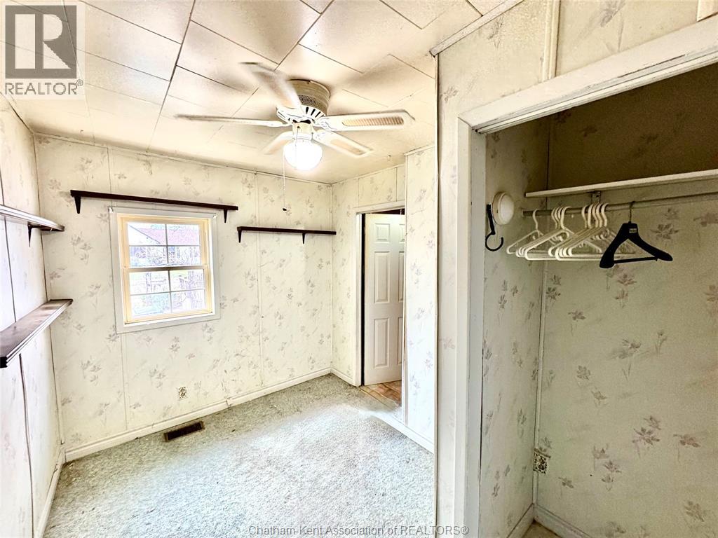 Photo 18 of 71 Princess Street South, Chatham ON