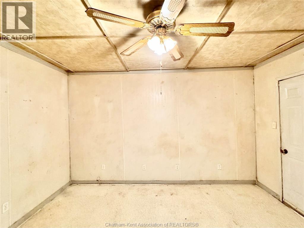 Photo 23 of 71 Princess Street South, Chatham ON