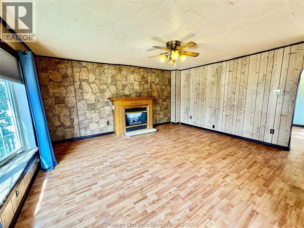 Photo 3 of 71 Princess Street South, Chatham ON