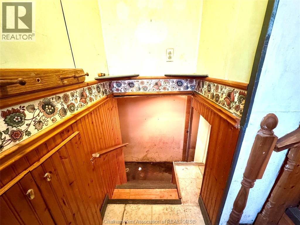 Photo 30 of 71 Princess Street South, Chatham ON