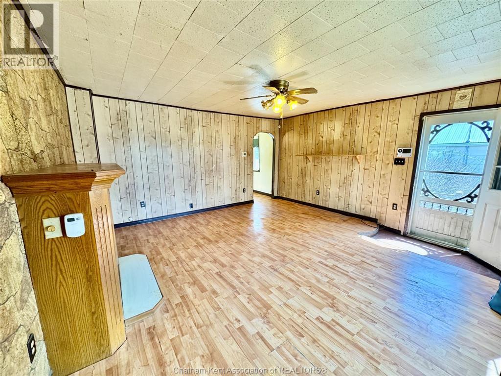 Photo 5 of 71 Princess Street South, Chatham ON