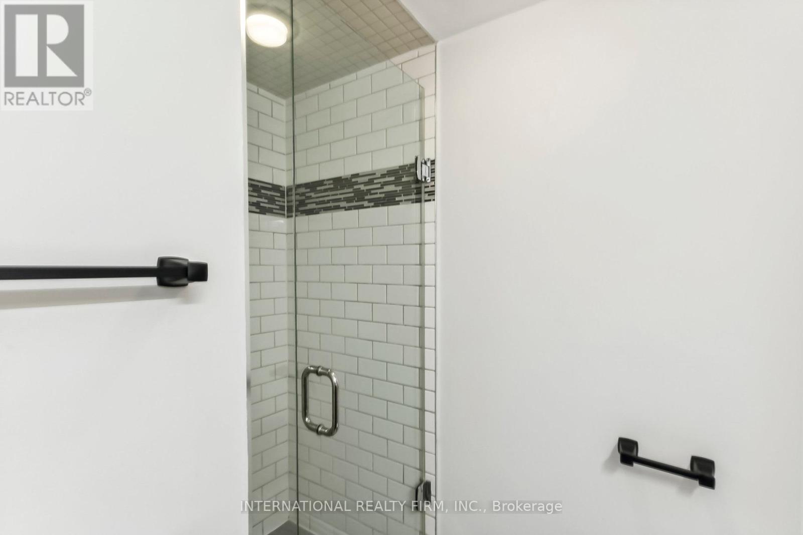 Photo 30 of 628 801 King Street W, Toronto ON