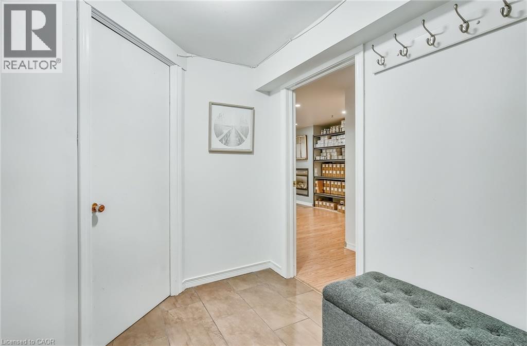 Photo 20 of 2217 Ghent Avenue, Burlington ON