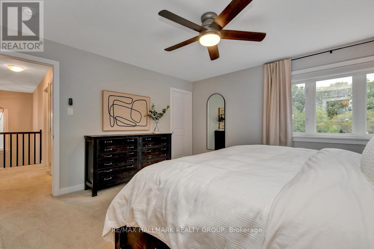 Photo 22 of 716 Kirkham Crescent, Ottawa ON