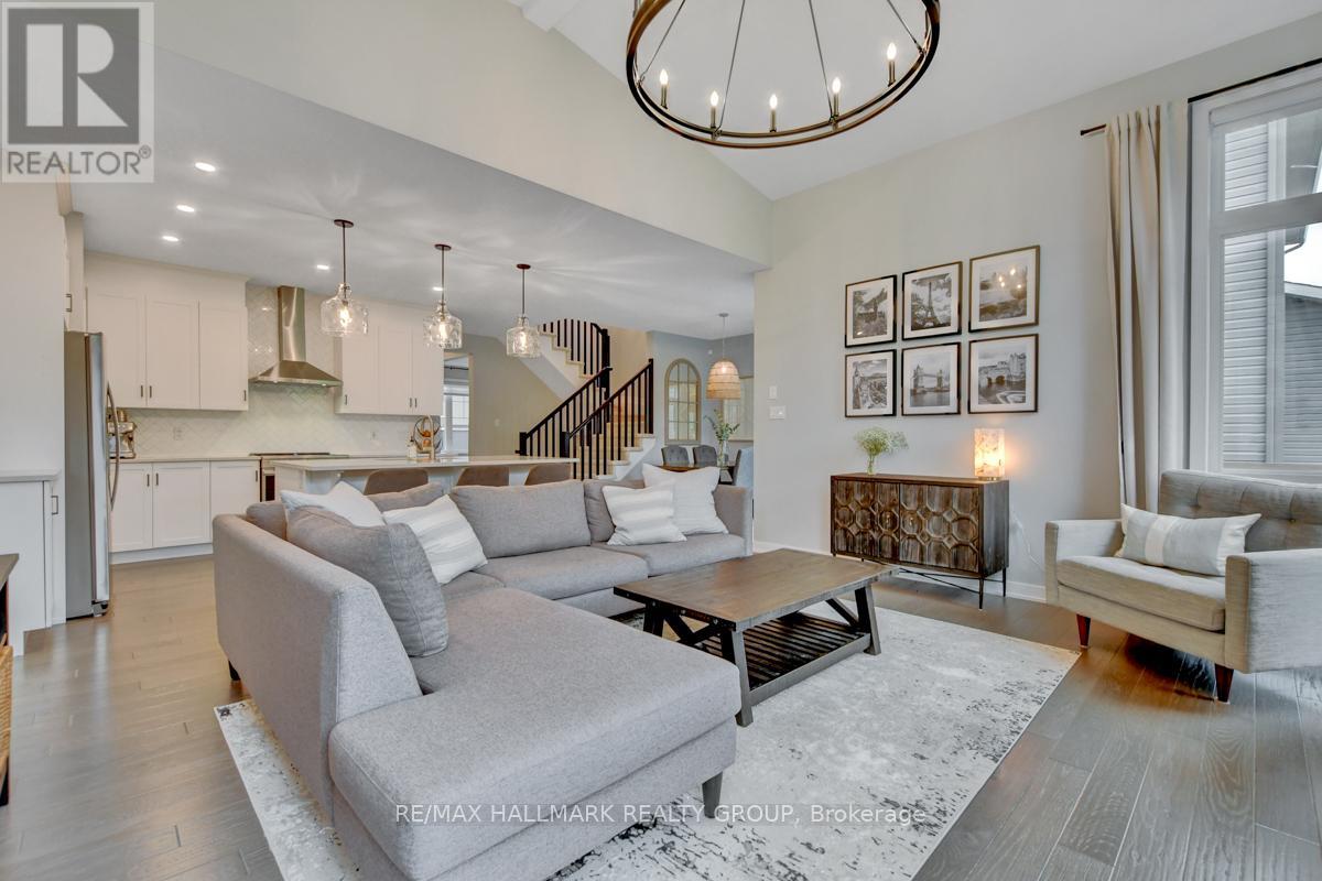 Photo 12 of 716 Kirkham Crescent, Ottawa ON