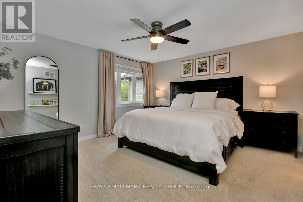 Photo 20 of 716 Kirkham Crescent, Ottawa ON