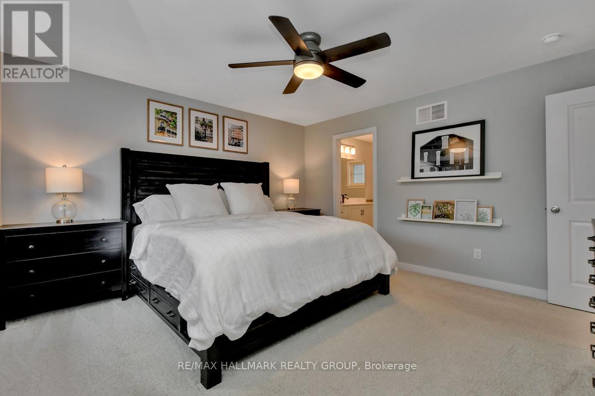 Photo 21 of 716 Kirkham Crescent, Ottawa ON