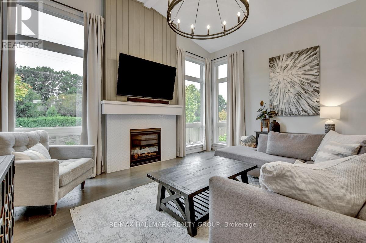Photo 10 of 716 Kirkham Crescent, Ottawa ON