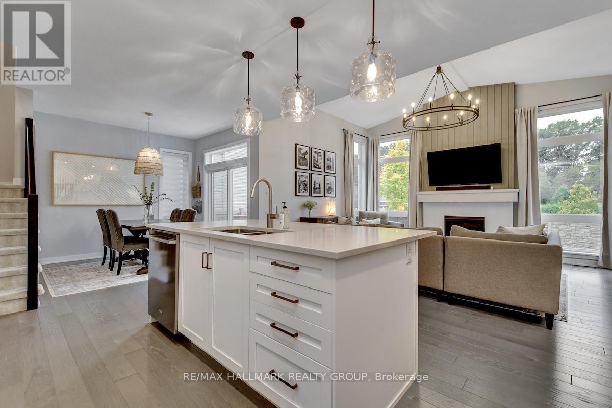 Photo 16 of 716 Kirkham Crescent, Ottawa ON