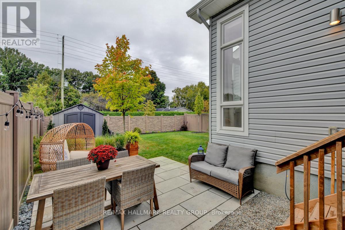 Photo 39 of 716 Kirkham Crescent, Ottawa ON
