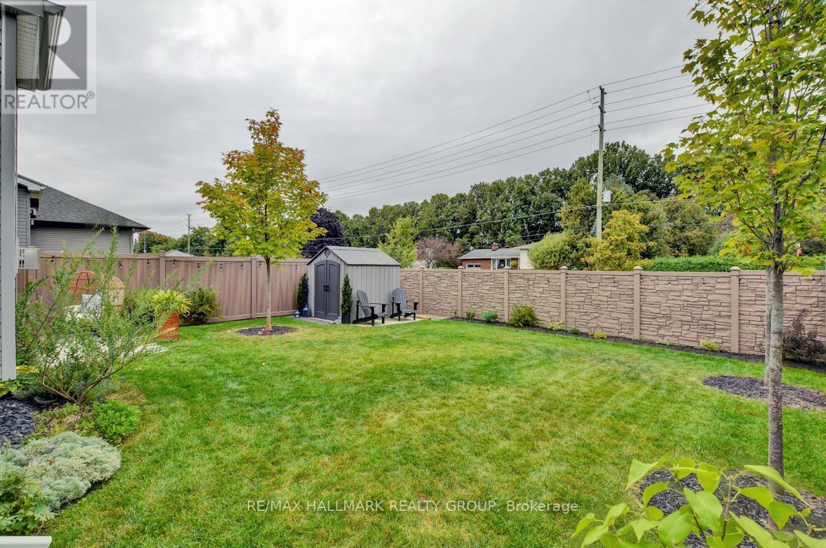 Photo 41 of 716 Kirkham Crescent, Ottawa ON