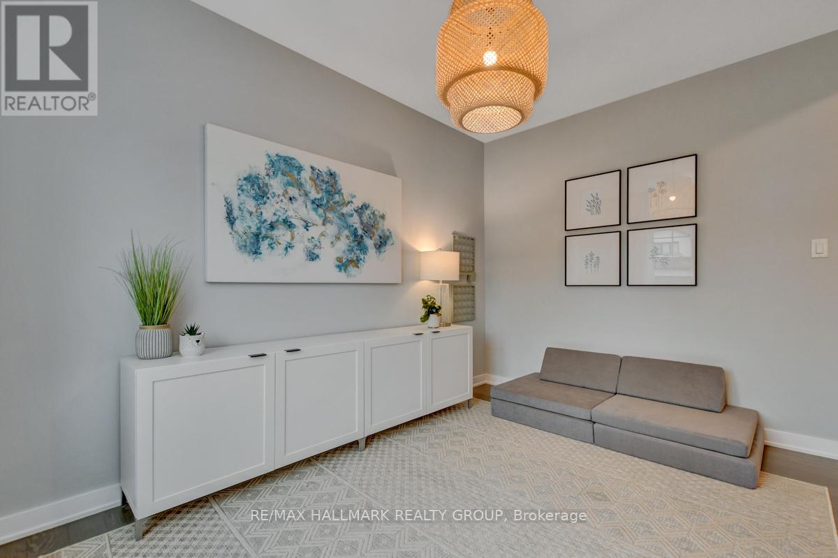 Photo 5 of 716 Kirkham Crescent, Ottawa ON