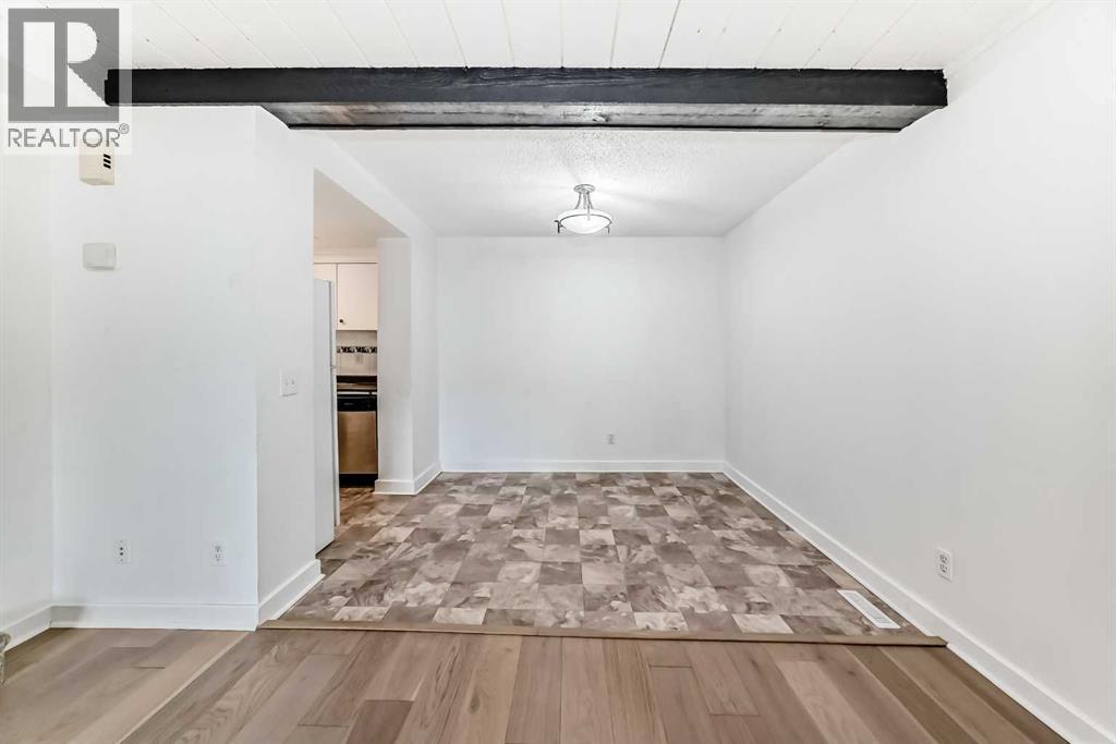Single Family House for Sale in    Avenue SE Penbrooke Meadows Calgary 
