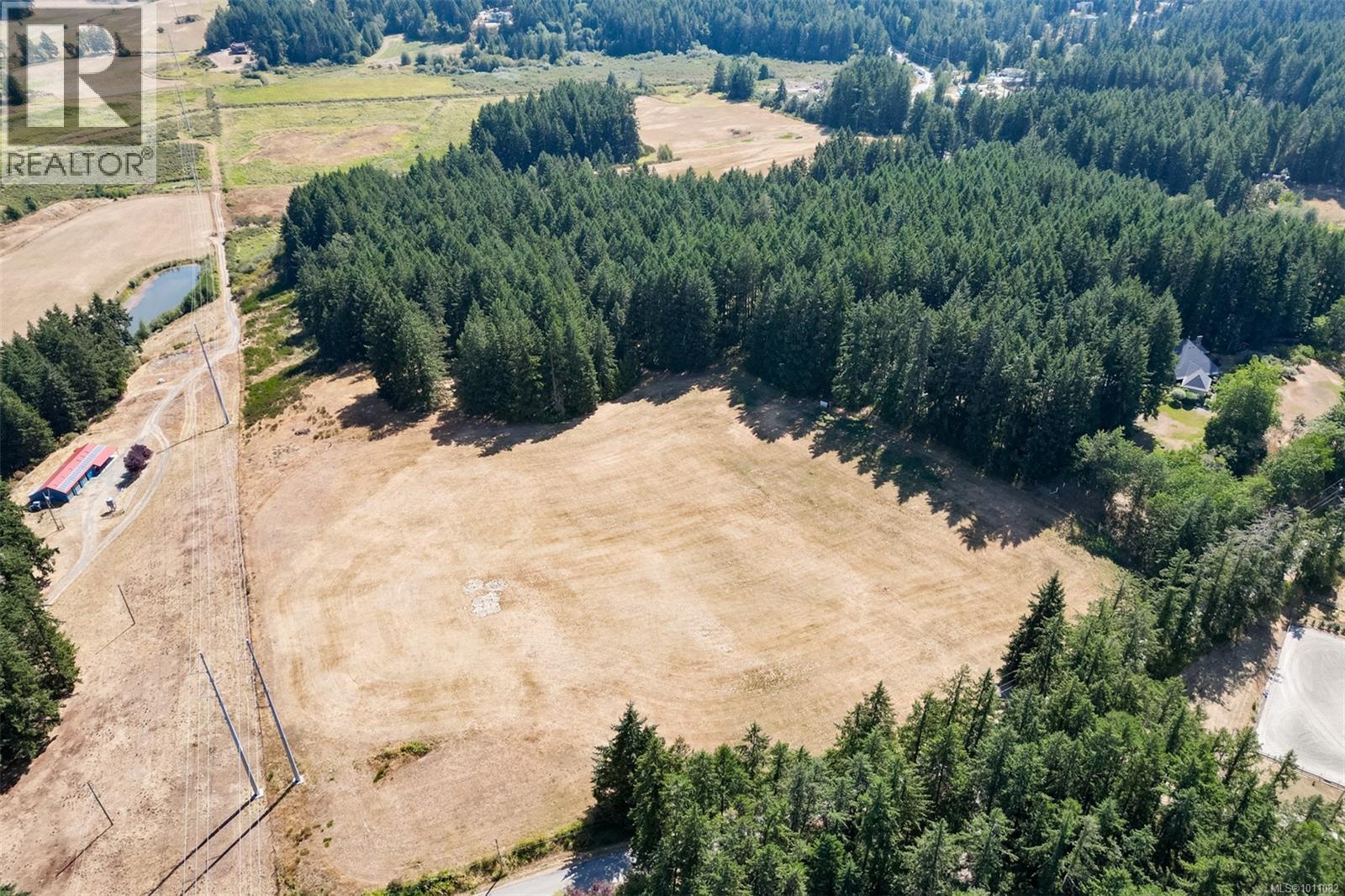 Photo 3 of 7003 Mays Rd, Duncan BC
