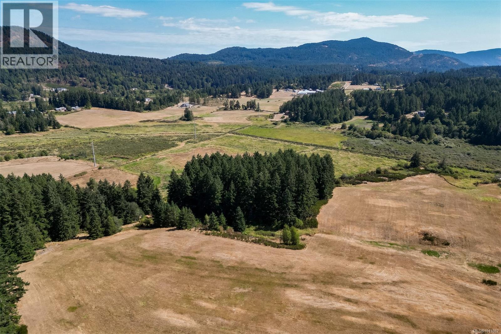 Photo 5 of 7003 Mays Rd, Duncan BC