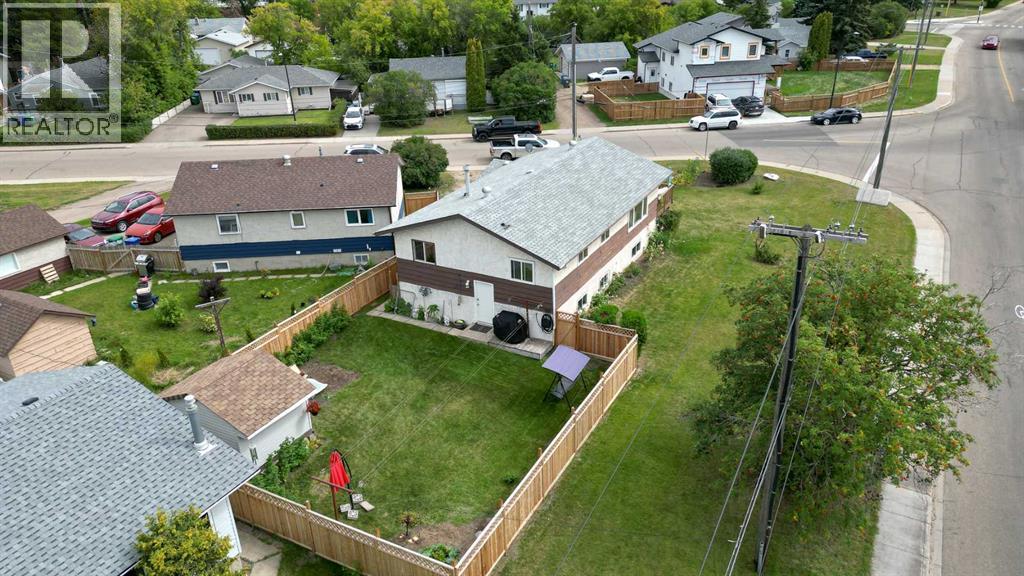 Single Family House Bungalow for Sale in   Avenue Glendale Red Deer 