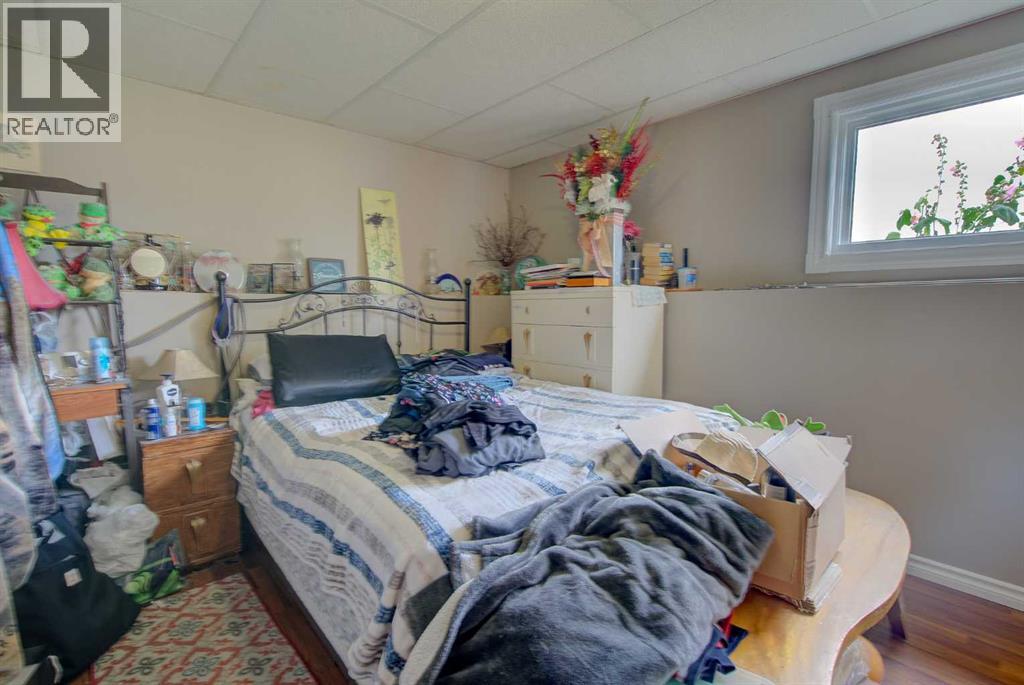 Single Family House Bungalow for Sale in   Avenue Glendale Red Deer 