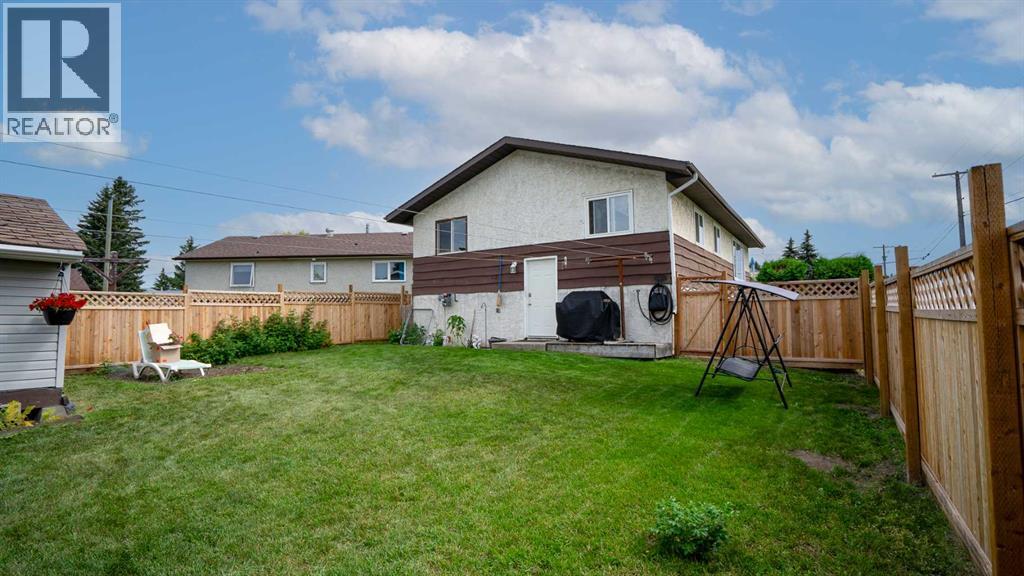 Single Family House Bungalow for Sale in   Avenue Glendale Red Deer 