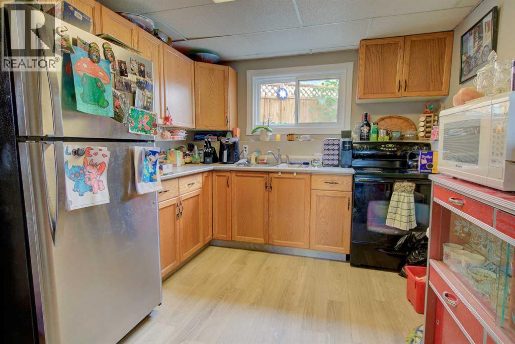 Single Family House Bungalow for Sale in   Avenue Glendale Red Deer 
