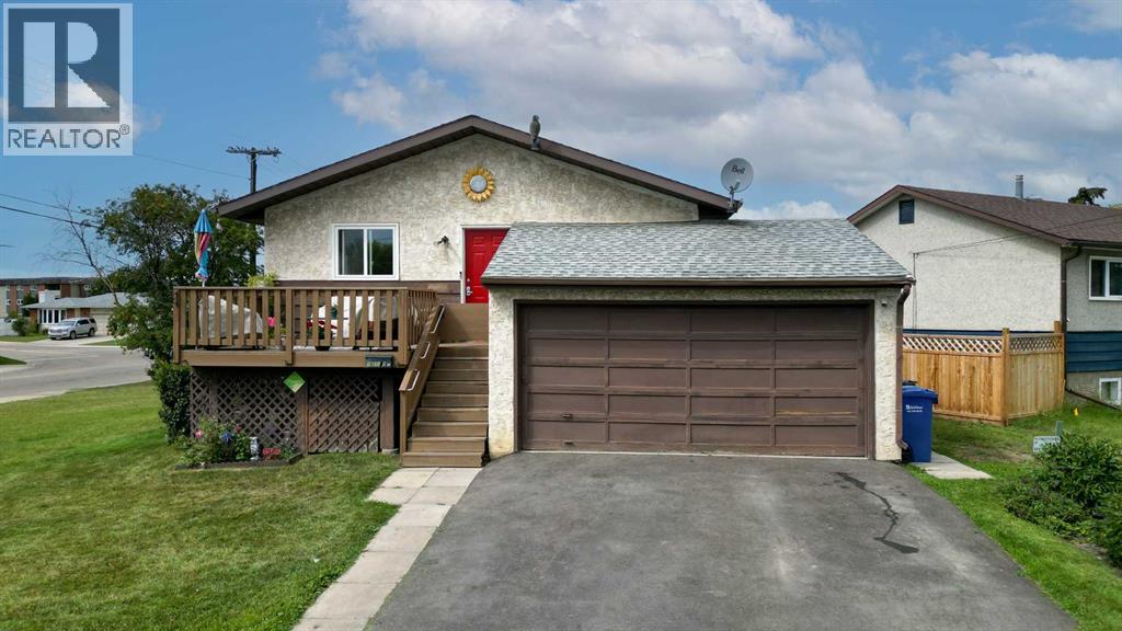 Single Family House Bungalow for Sale in   Avenue Glendale Red Deer 