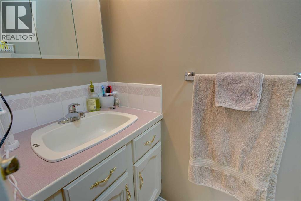 Single Family House Bungalow for Sale in   Avenue Glendale Red Deer 