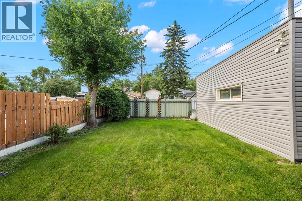 Single Family House Bungalow for Sale in  Fawn Crescent SE Fairview Calgary 