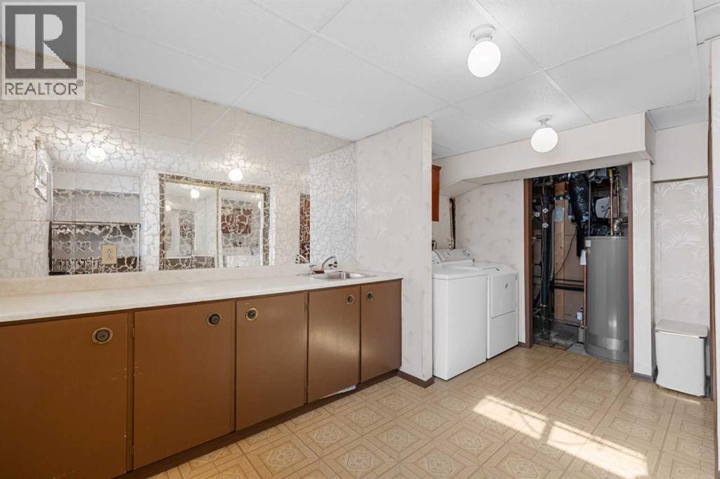 Single Family House Bungalow for Sale in  Fawn Crescent SE Fairview Calgary 