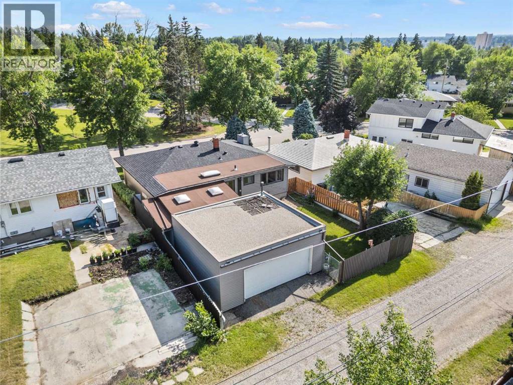 Single Family House Bungalow for Sale in  Fawn Crescent SE Fairview Calgary 