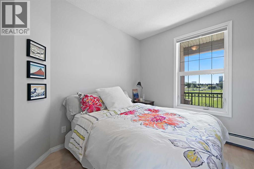 Single Family House for Sale in    Avenue SW Kingsland Calgary 