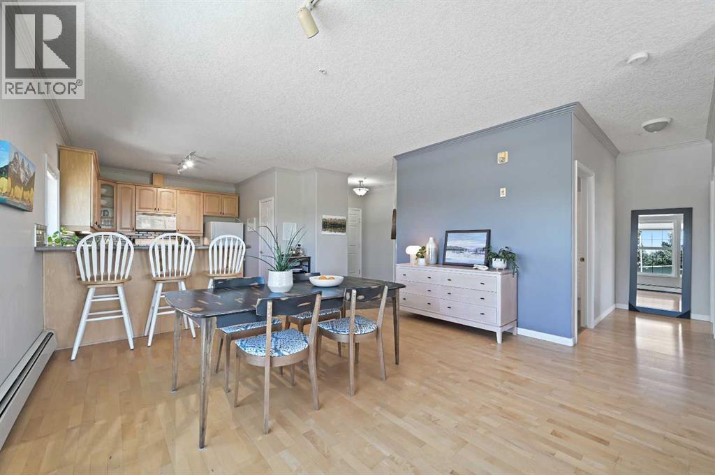 Single Family House for Sale in    Avenue SW Kingsland Calgary 