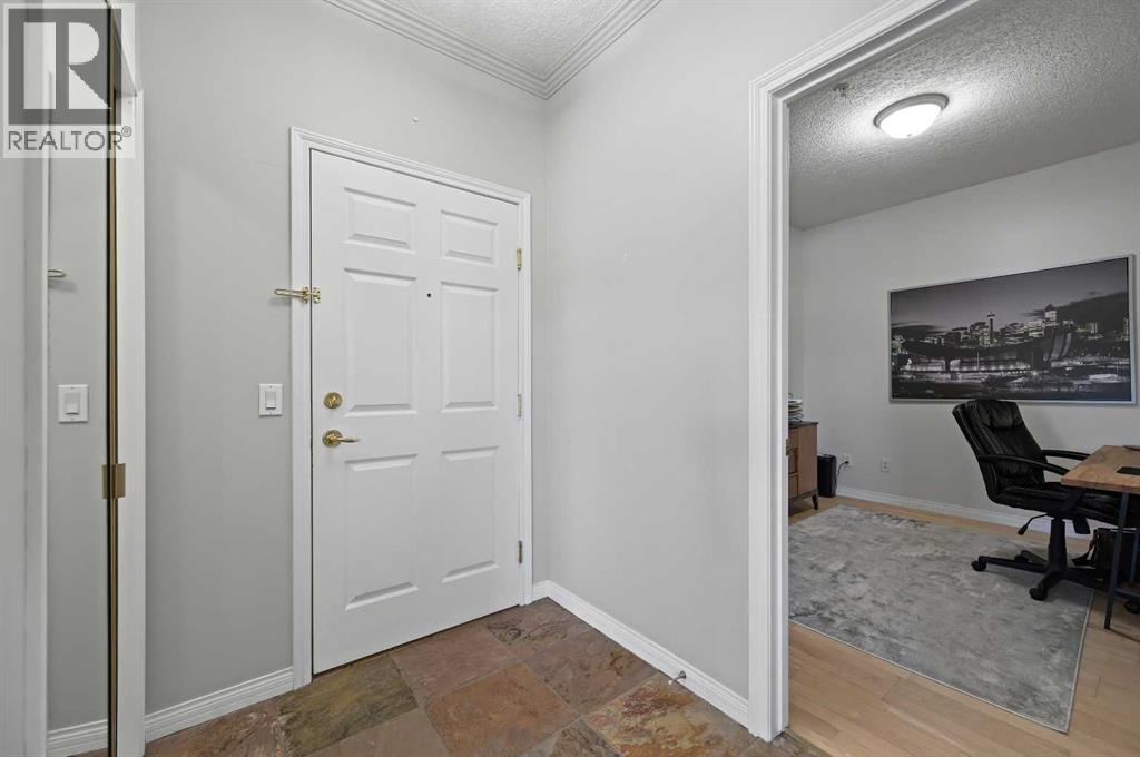 Single Family House for Sale in    Avenue SW Kingsland Calgary 