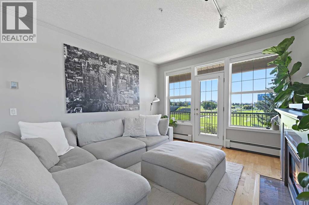 Single Family House for Sale in    Avenue SW Kingsland Calgary 