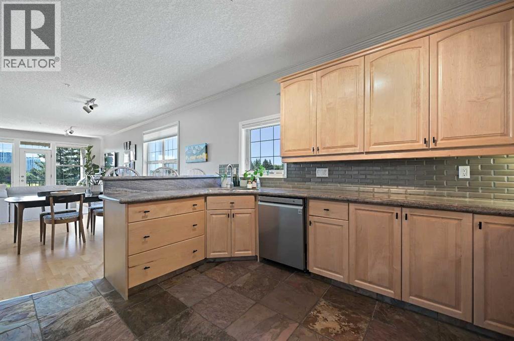 Single Family House for Sale in    Avenue SW Kingsland Calgary 