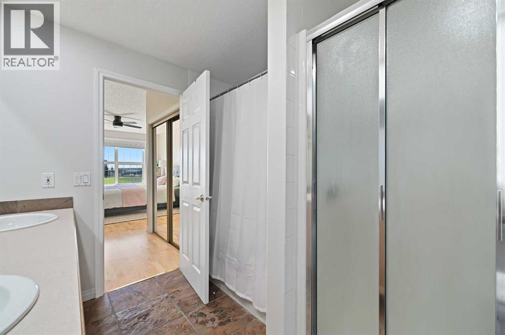 Single Family House for Sale in    Avenue SW Kingsland Calgary 