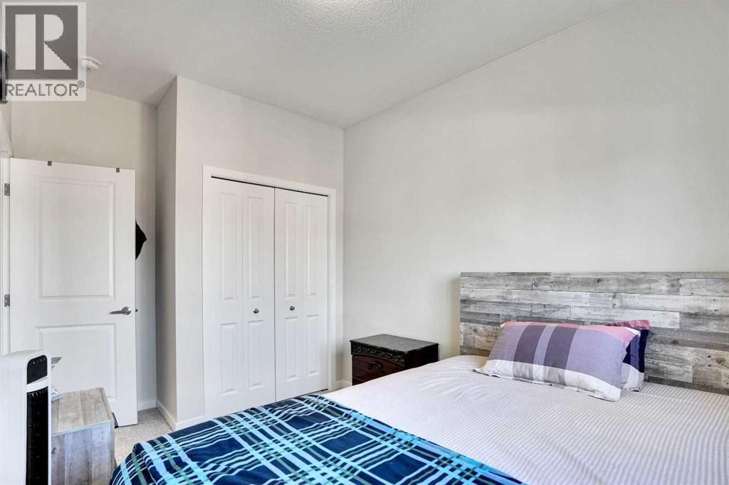 Single Family House for Sale in  Savanna Villas NE Saddle Ridge Calgary 