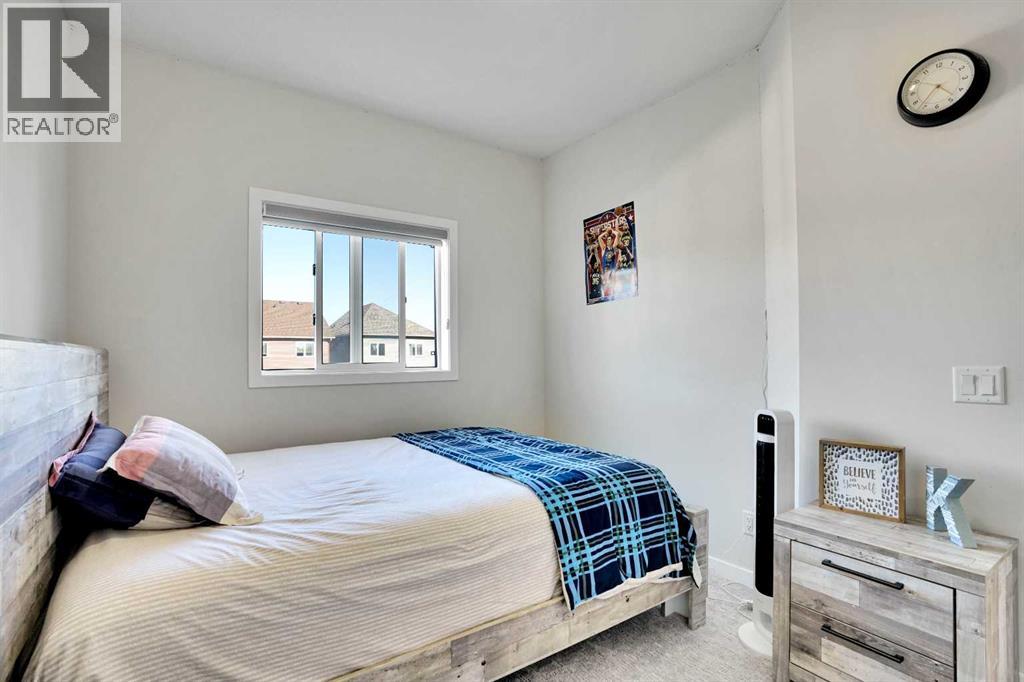 Single Family House for Sale in  Savanna Villas NE Saddle Ridge Calgary 