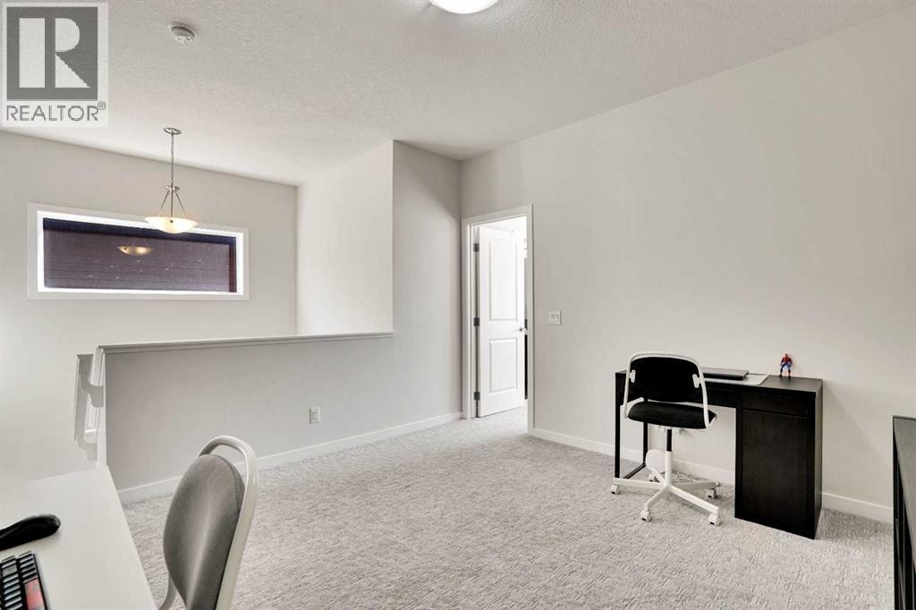 Single Family House for Sale in  Savanna Villas NE Saddle Ridge Calgary 