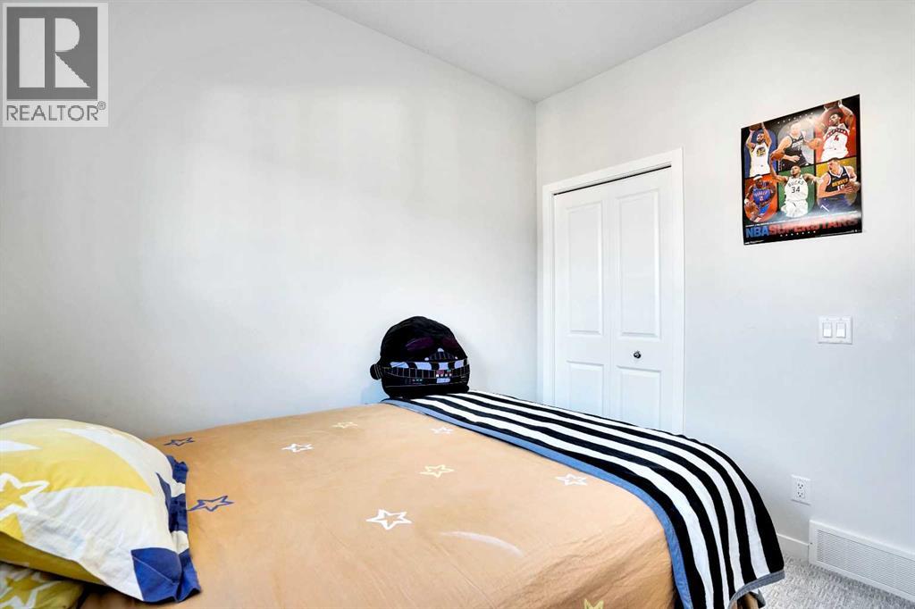Single Family House for Sale in  Savanna Villas NE Saddle Ridge Calgary 