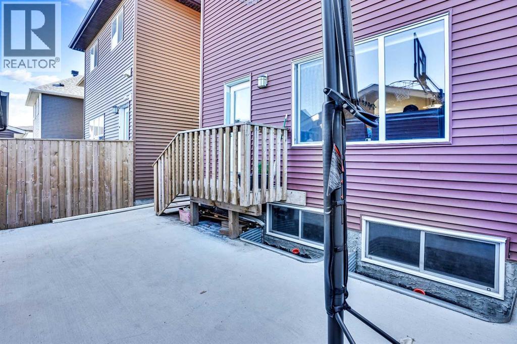 Single Family House for Sale in  Savanna Villas NE Saddle Ridge Calgary 
