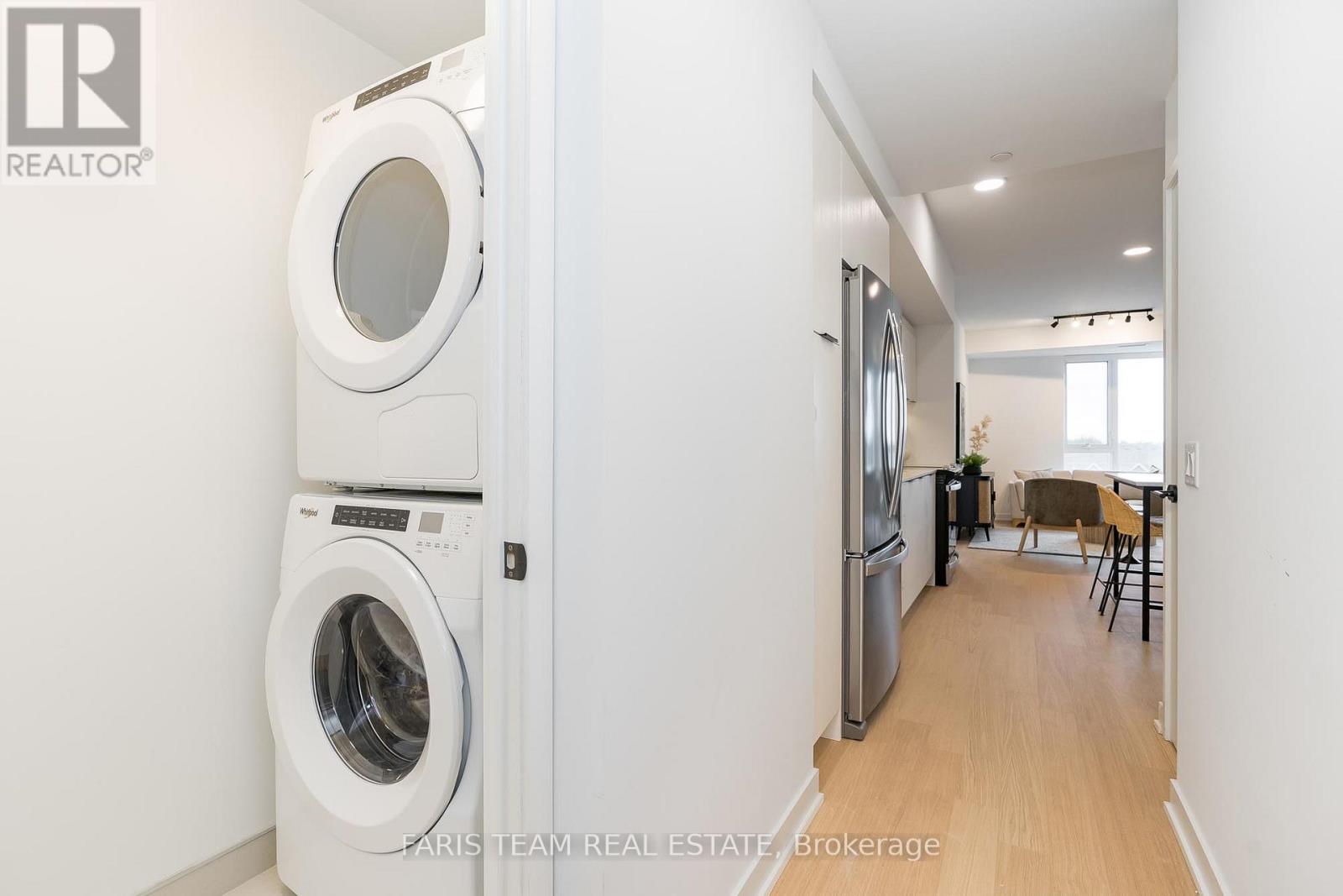 Photo 5 of 325 31 Huron Street, Collingwood ON