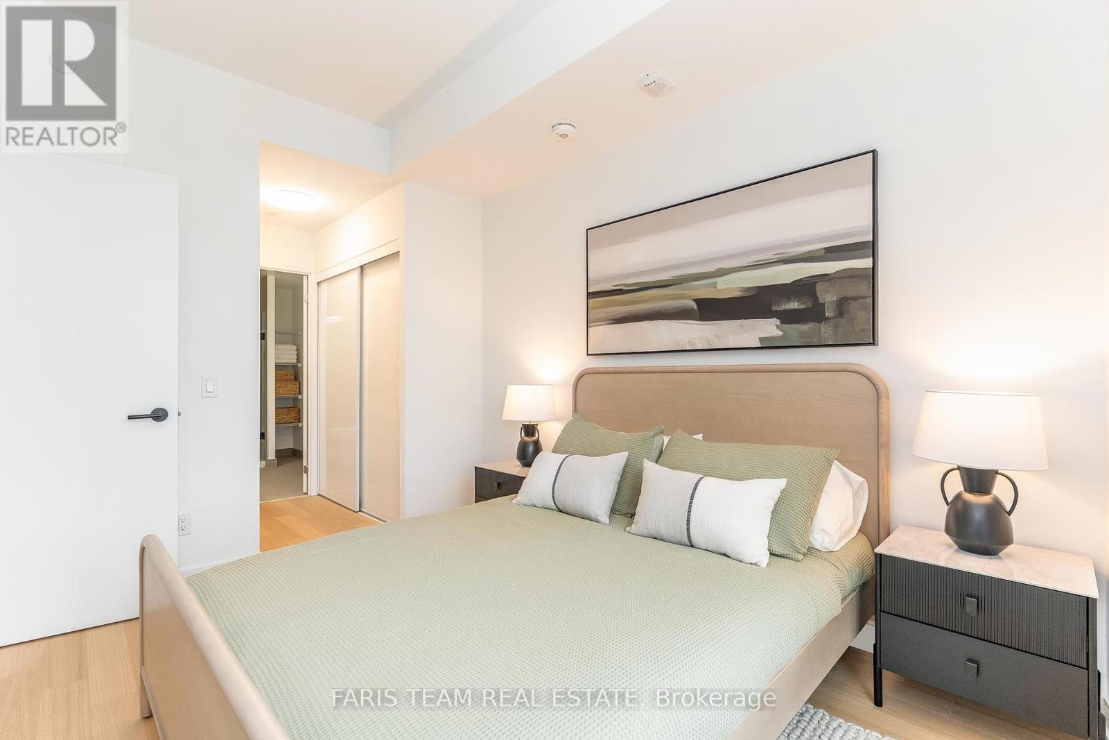 Photo 4 of 325 31 Huron Street, Collingwood ON