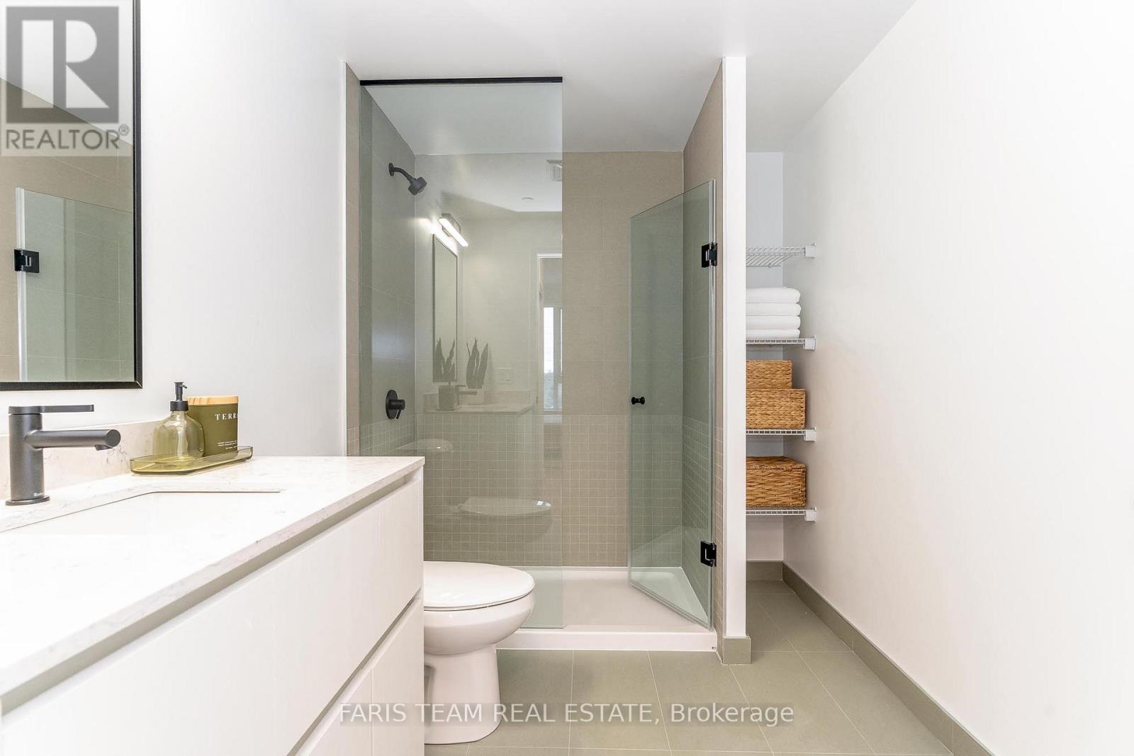 Photo 15 of 325 31 Huron Street, Collingwood ON
