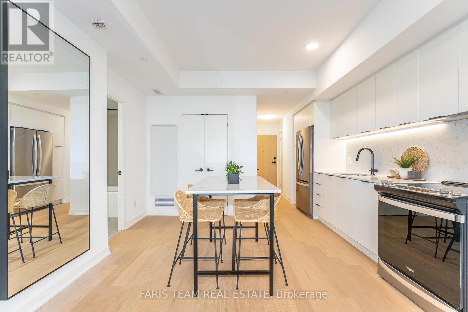Photo 6 of 325 31 Huron Street, Collingwood ON