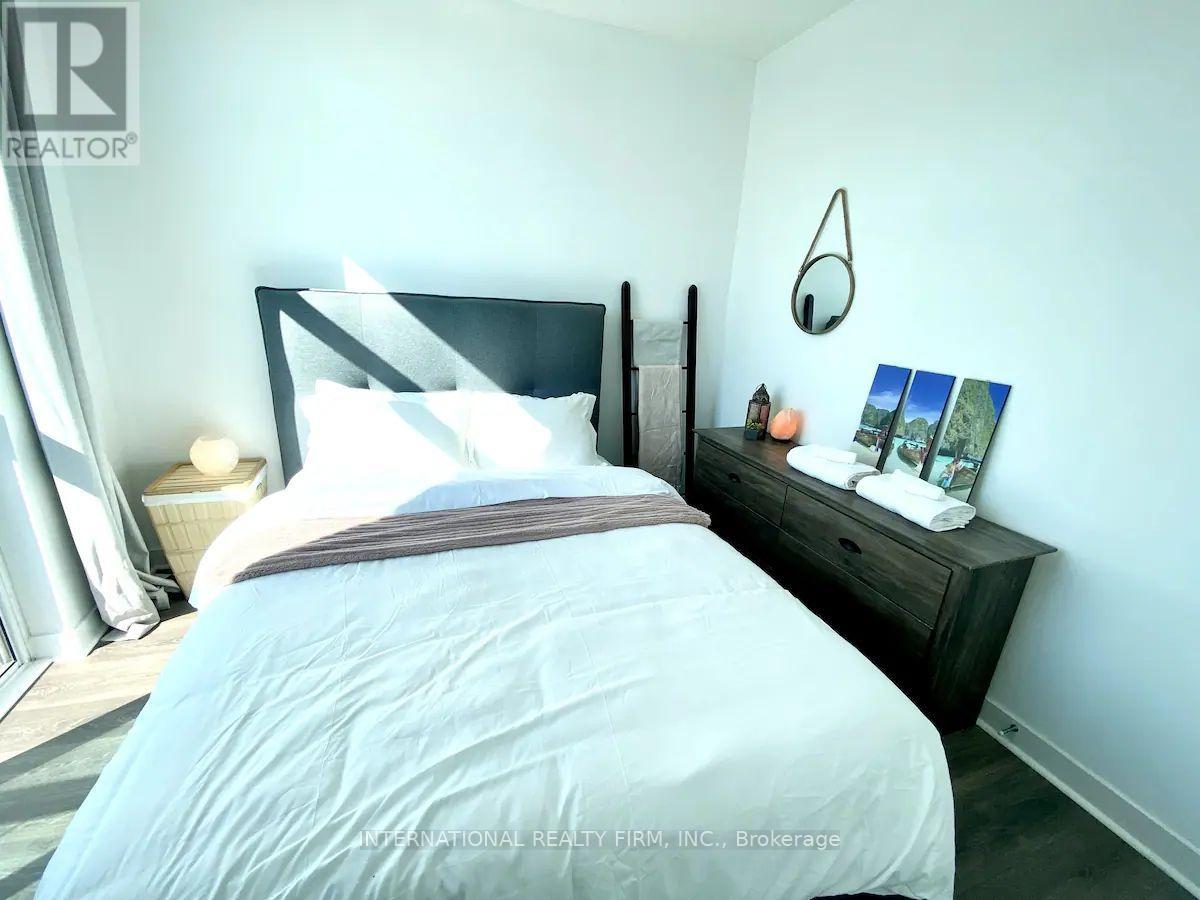 Photo 7 of Uph 11 80 Western Battery Road, Toronto ON