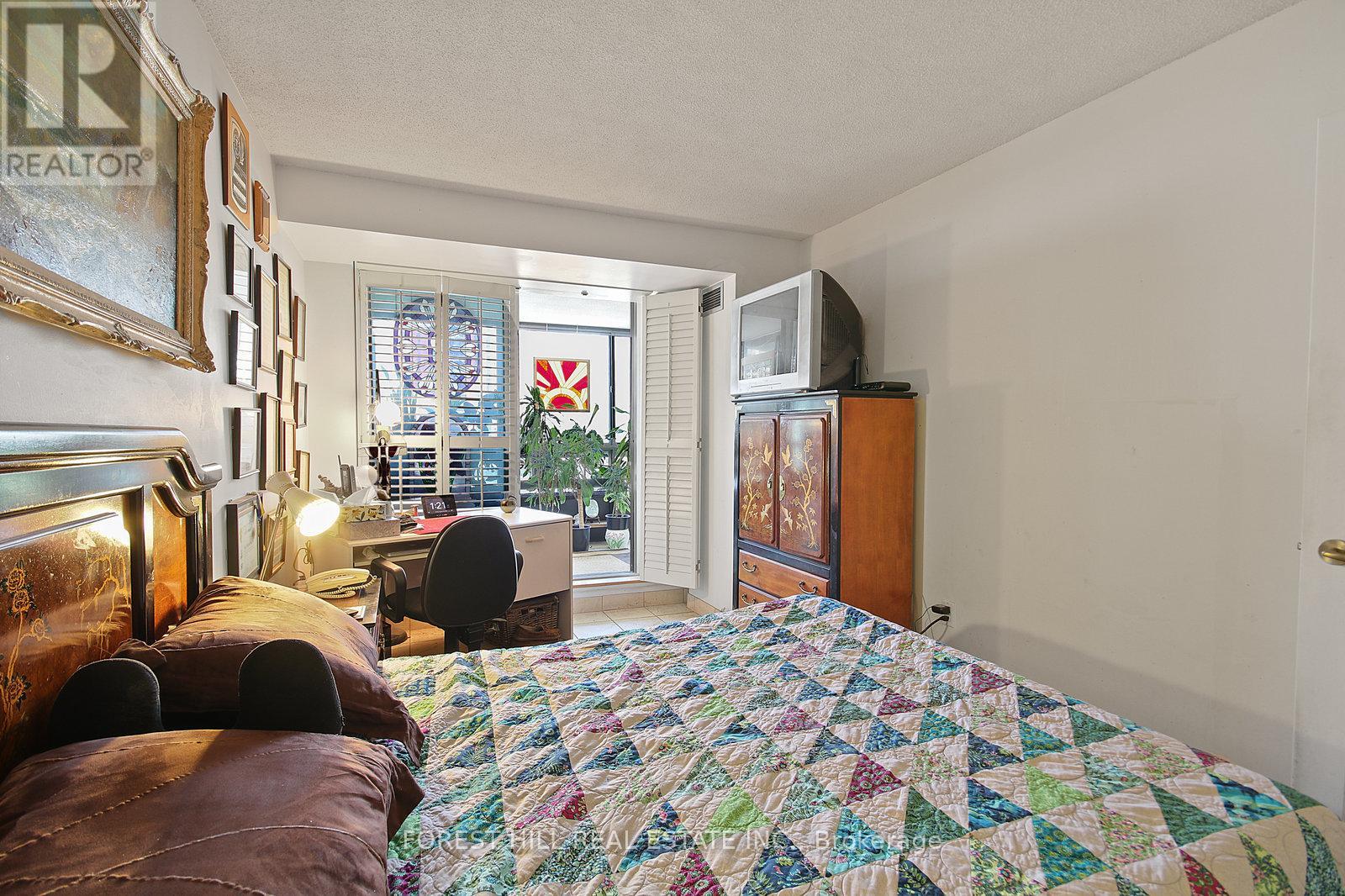Photo 21 of 1101 130 Carlton Street, Toronto ON