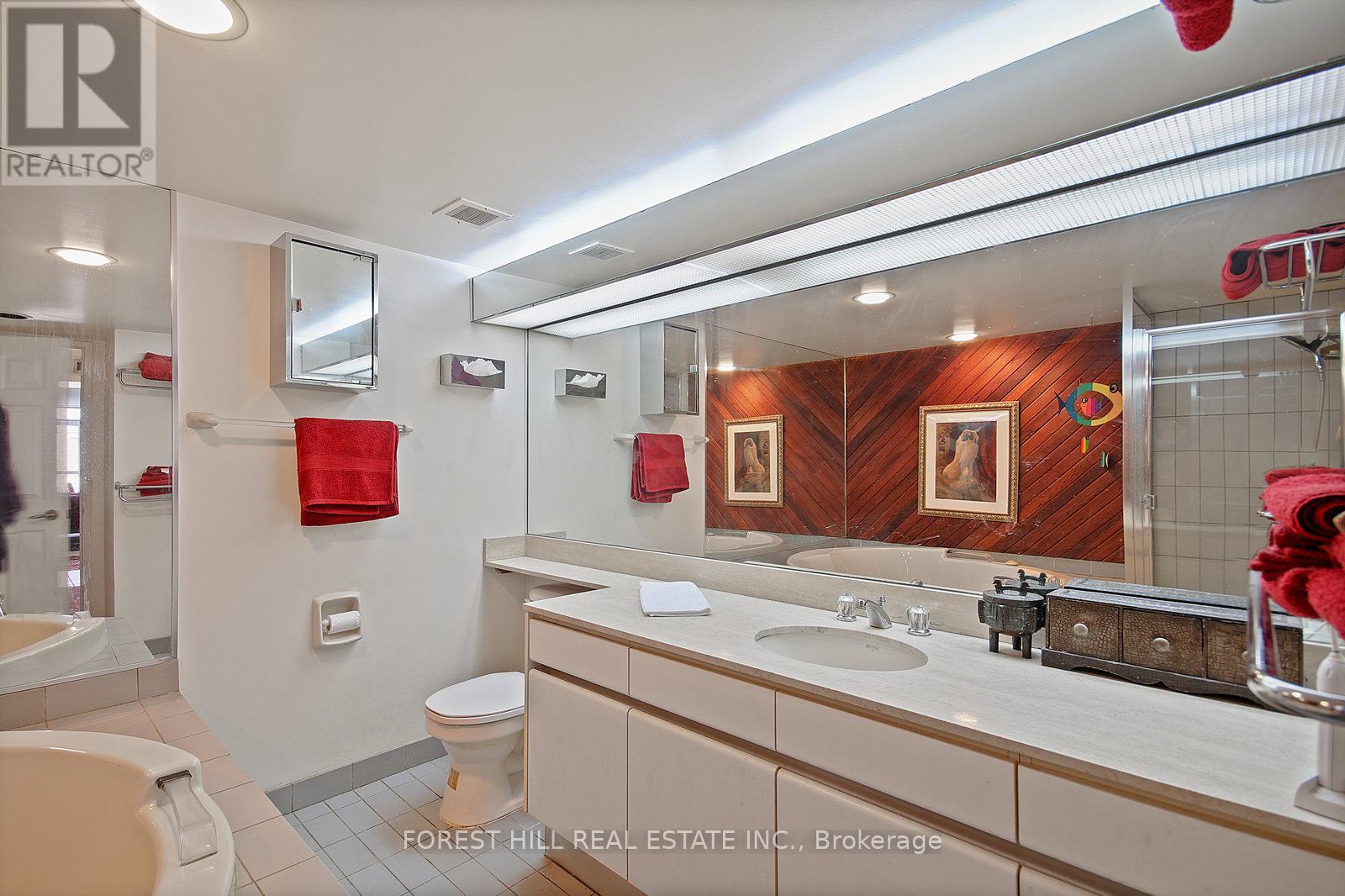 Photo 25 of 1101 130 Carlton Street, Toronto ON