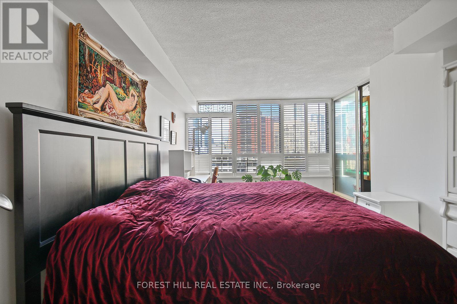 Photo 27 of 1101 130 Carlton Street, Toronto ON