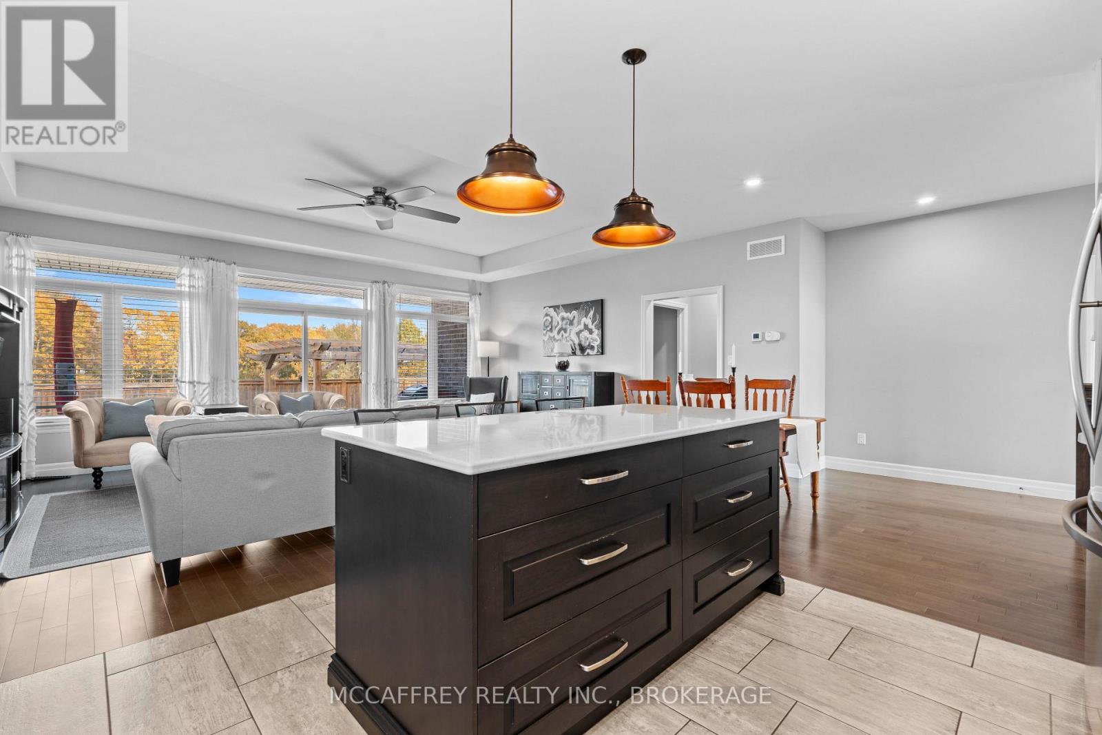 Photo 20 of 25 Staikos Court, Greater Napanee ON
