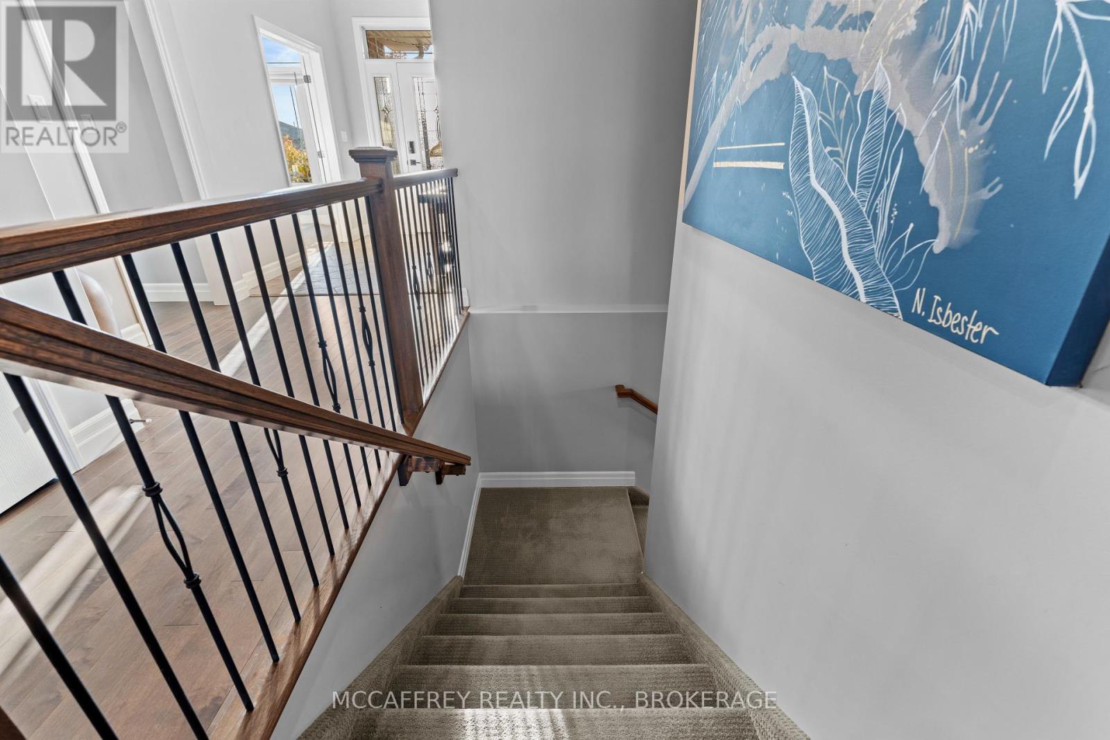 Photo 26 of 25 Staikos Court, Greater Napanee ON