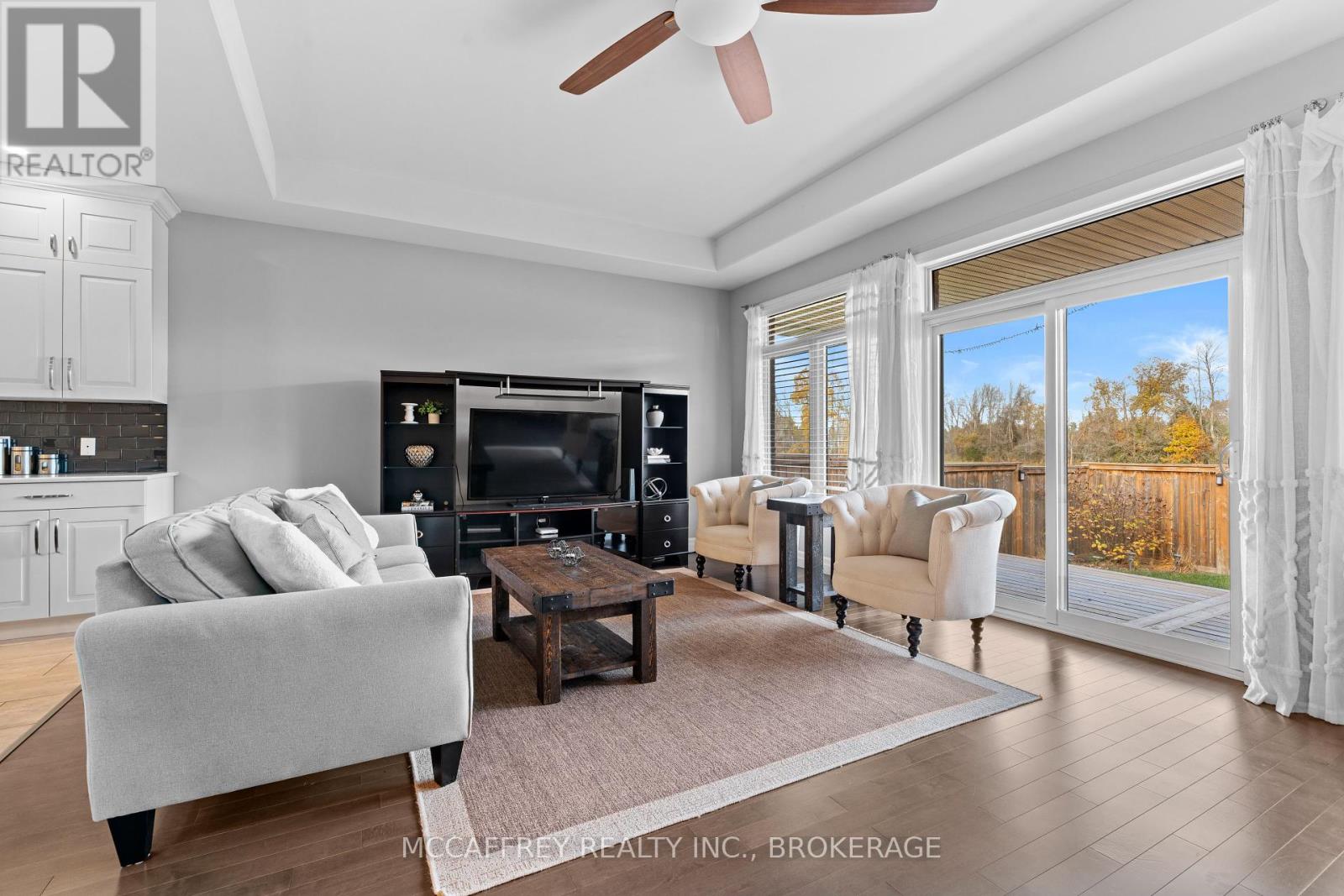 Photo 4 of 25 Staikos Court, Greater Napanee ON